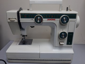 Б/в Швейна машина Janome l-394 01-200939348