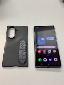 Б/в Мобільний телефон Samsung galaxy fold7 12/512gb 01-200956582