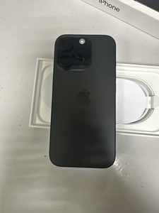Б/в Мобільний телефон Apple iphone 16 pro 256gb 01-200973009