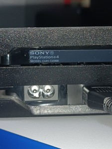 Б/у Игровая приставка Sony playstation 4 pro 1tb 01-200984637