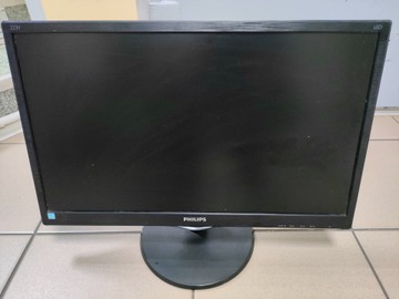 Б/у Монитор Philips 223v5l 01-200995220