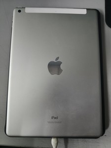 Б/в Планшет Apple ipad 10.2 2021 wi-fi + cellular 64gb 01-200926916