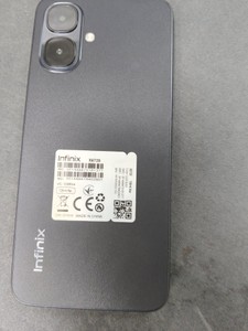 Б/в Мобільний телефон Infinix smart 10 4/128gb 01-201033770