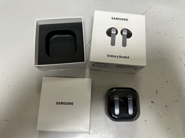 Б/в Навушники Samsung galaxy buds4 01-201037875