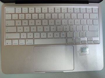 Б/в Ноутбук Apple macbook neo 256gb 01-201043578
