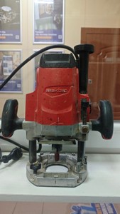 Б/в Фрезер Maktec mt 362 01-201049021