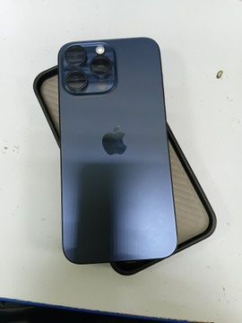 Б/в Мобільний телефон Apple iphone 15 pro max 256gb 01-201054548