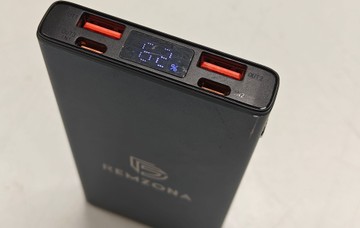 Б/в Повербанк Remzona extrinity 10x 10000mah 22.5w pb10x225-03bl 01-201090518