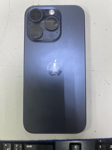 Б/в Мобільний телефон Apple iphone 15 pro 128gb esim 01-201105104