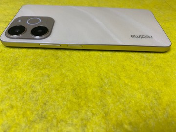 Б/в Мобільний телефон Realme note 70 4/128gb 01-201181132