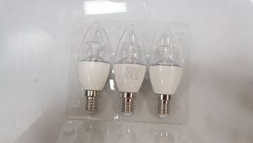 Б/у Електричні лампочки Shinehai c374w5t010vw 16-000218993