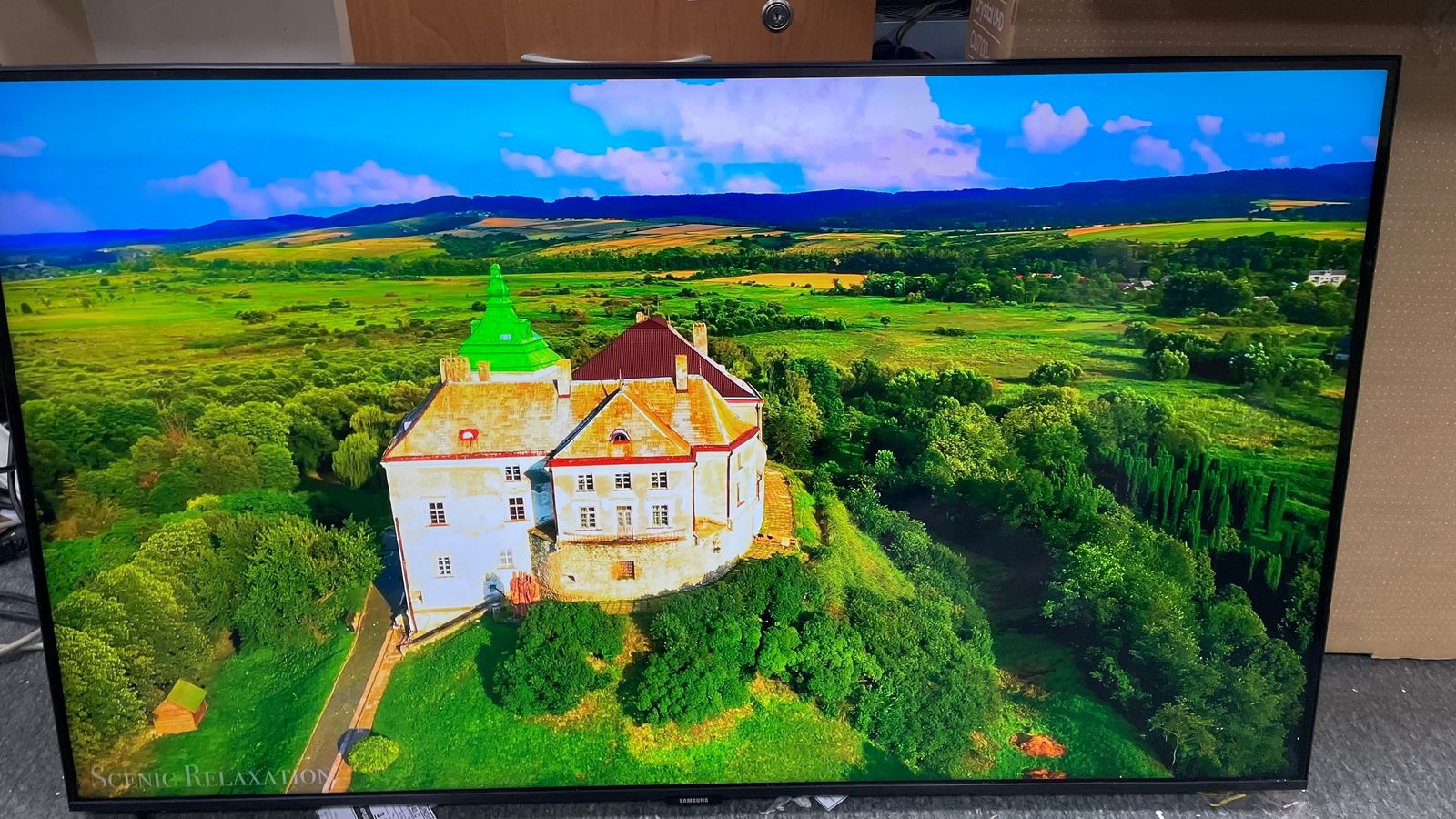 Samsung ue43cu7100