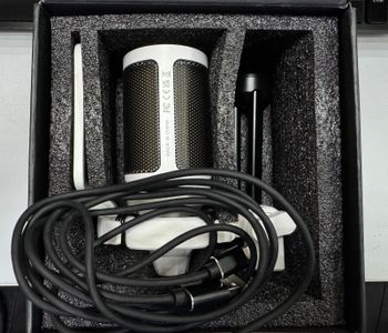 01-200602844: Fifine ampligame a6v