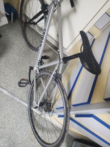 01-200785494: Triban 100 28"