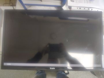 01-200786136: Bravis led-24g5000+t2