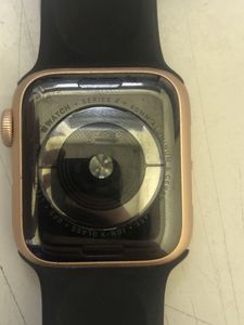 01-200789495: Apple watch series 4 gps + cellular 40mm aluminium case a1975,2007