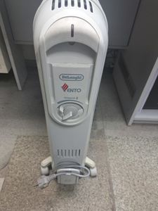 Б/в Обігрівач Delonghi vento v550918twb 01-200788083