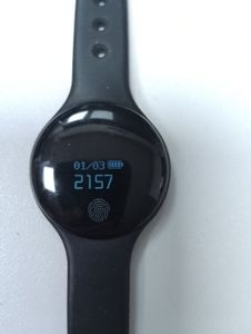 Б/в Фітнес-браслет Без Виробника без моделі 01-200800198