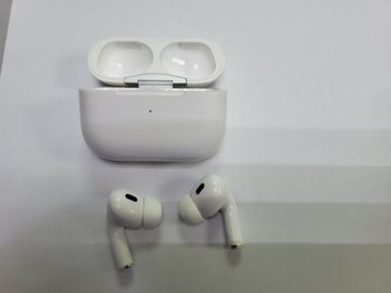 Б/в Навушники Apple airpods pro 2nd generation with magsafe charging case usb-c 01-200803989