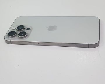 Б/у Мобильний телефон Apple iphone 15 pro max 256gb 01-200804401