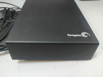Б/у Жесткий диск Seagate expansion portable 2 tb 01-200802771