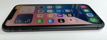 Б/в Мобільний телефон Apple iphone 11 64gb 01-200809798