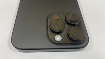 Б/в Мобільний телефон Apple iphone 16 pro max 256gb 01-200765584