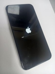 Б/в Мобільний телефон Apple iphone xr 64gb 01-200836160
