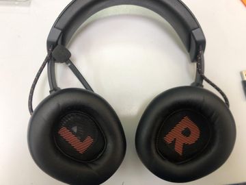 Б/у Наушники Jbl quantum 610 01-200841237