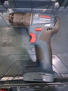 Б/у Шуруповерт Bosch gsr 185-li 2акб 2ah зп 01-200887539