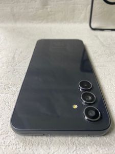 Б/в Мобільний телефон Samsung galaxy a54 5g a546b 8/128gb 01-200891052