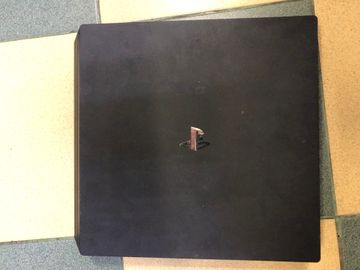 Б/в Ігрова приставка Sony playstation 4 pro 1tb + 2 джойстика 01-200896456