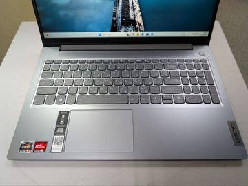 Б/в Ноутбук Lenovo 15/ryzen 5 7520u ddr5/16gb ddr5/ssd 512 gb/*інтегрована 01-200896802