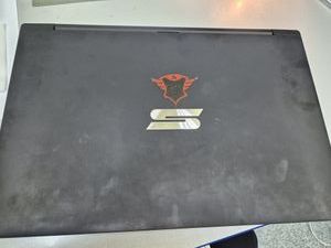 Clevo 15/core i7 7700t ddr3/16gb ddr3/hdd *відсутній/ssd 500 gb/*інтегрована