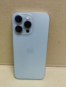 Б/в Мобільний телефон Apple iphone 15 pro max 256gb 01-200903447