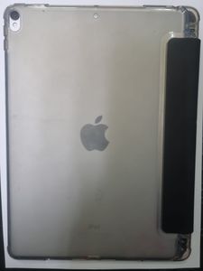 Б/в Планшет Apple ipad pro 10.5 256gb a1701 01-200901322
