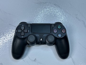 Б/у Геймпад Sony dualshock 4 v2 01-200925446
