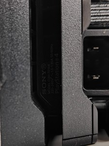 Б/в Ігрова приставка Sony playstation 4 pro 1tb 01-200938915