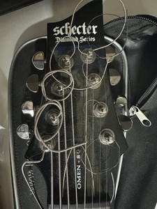 Б/в Електрогітара Schecter omen 8 01-200956732