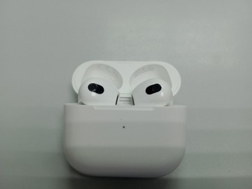 Б/в Навушники Apple airpods 3rd generation 01-200976617