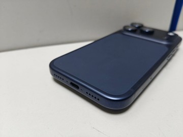 Б/в Мобільний телефон Apple iphone 17 pro 256gb 01-200989659
