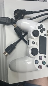 Б/в Ігрова приставка Sony playstation 4 pro 1tb 01-200999805