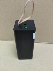 Б/в Зарядний пристрій Grunhelm Китай gp-50bqc 50000mah 01-200999265
