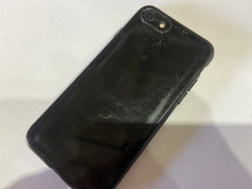 Б/в Мобільний телефон Apple iphone 7 32gb 01-200953798