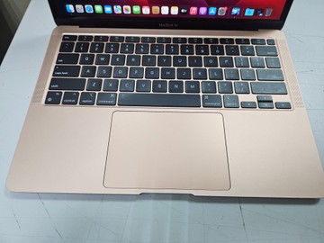 Б/в Ноутбук Apple makbook air 13,3"/apple m1/ram8gb/ssd256gb/7core gpu 01-201101397