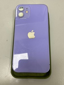 Б/в Мобільний телефон Apple iphone 12 64gb 01-201137401