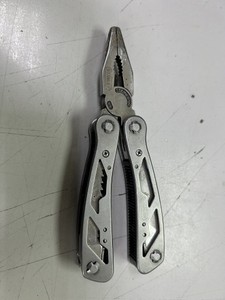 Б/в Мультитул Stanley multitool 01-201138092