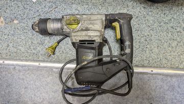 01-200583977: Titan bp3215