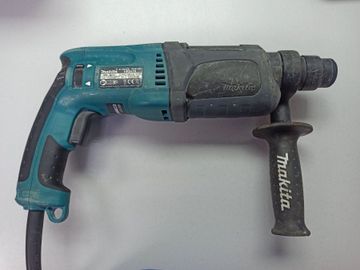 01-200739793: Makita hr2470