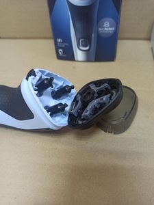 01-200749395: Philips shaver series 3000x x3051/00